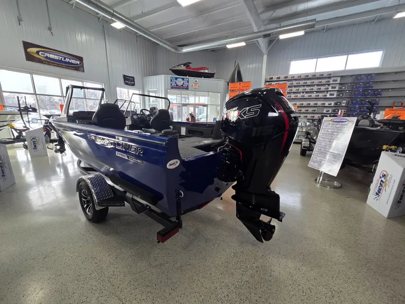 Slide: The Image of Crestliner 1750 Hawk 2026 - 5