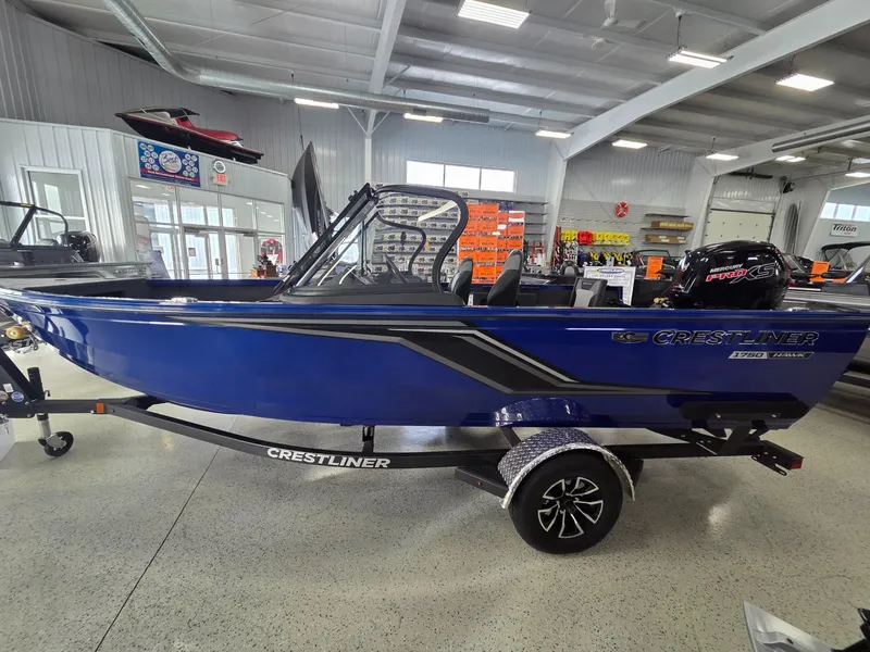 Slide: The Image of Crestliner 1750 Hawk 2026 - 6