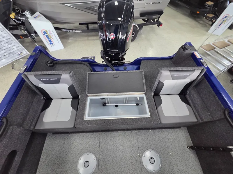 Slide: The Image of Crestliner 1750 Hawk 2026 - 8