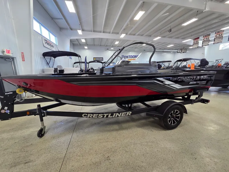 Slide: The Image of Crestliner 1750 Fish Hawk WT JS 2026 - 6