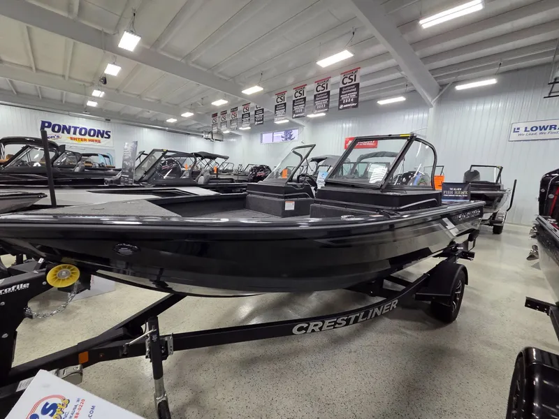 Slide: The Image of Crestliner 1750 Fish Hawk WT JS 2026 - 8