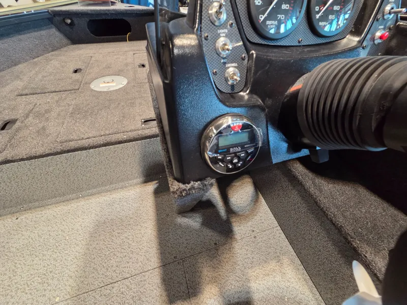 Slide: The Image of Dashboard of 2026 Crestliner 1850 Kodiak SC with instruments. - 11