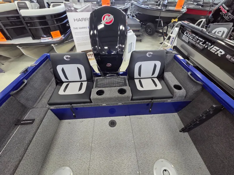 Slide: The Image of Crestliner 1850 Kodiak SC 2026 - 22