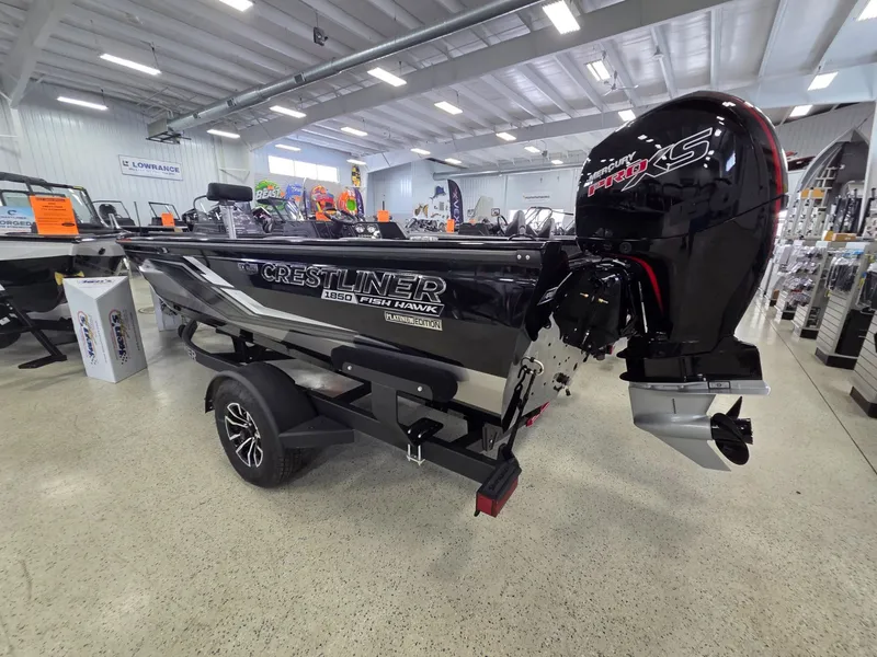 Slide: The Image of Crestliner 1850 Fish Hawk SC JS 2026 - 3