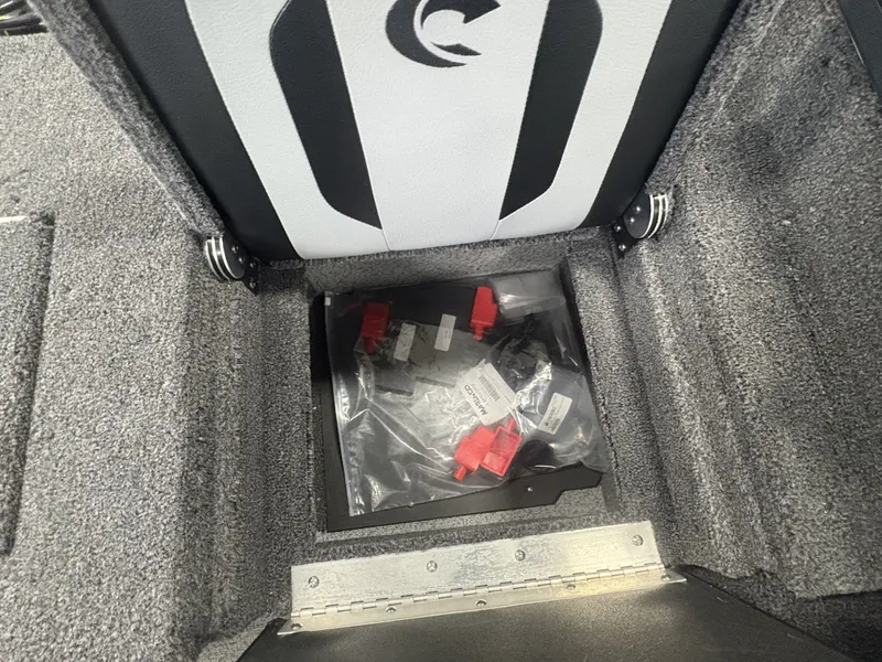 Slide: The Image of Crestliner 1850 Fish Hawk WT JS 2026 - 25