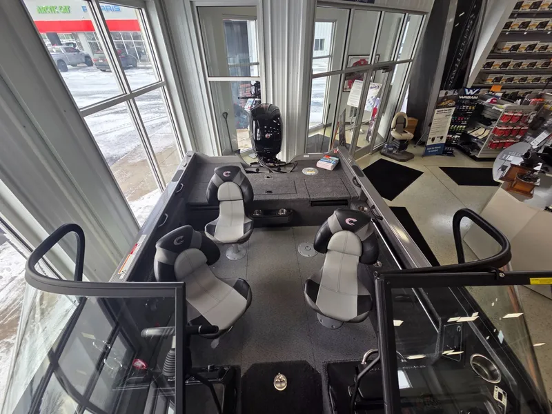 Slide: The Image of Crestliner 1850 Fish Hawk WT JS 2026 - 21