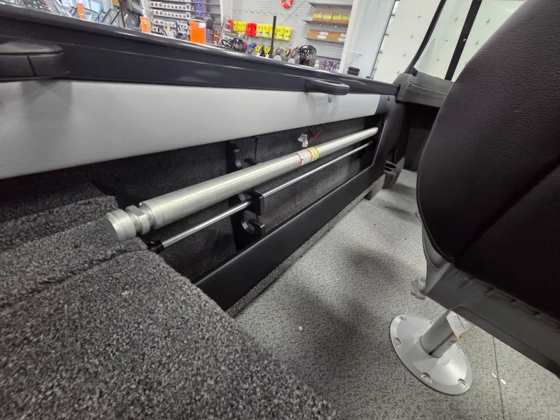 Slide: The Image of Crestliner 1850 Super Hawk 2026 - 27