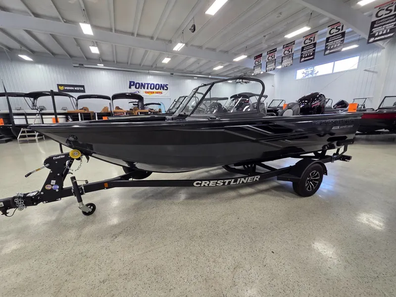 Slide: The Image of Crestliner 1850 Super Hawk 2026 - 6