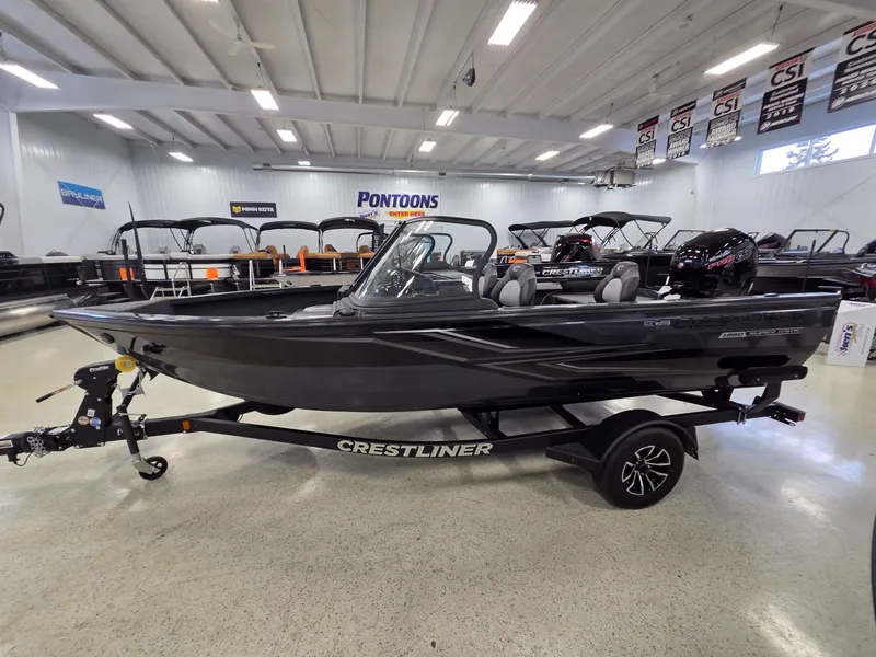 Slide: The Image of Crestliner 1850 Super Hawk 2026 - 7