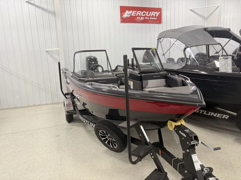 Slide: The Image of Crestliner 1850 Sportfish 2026 - 3