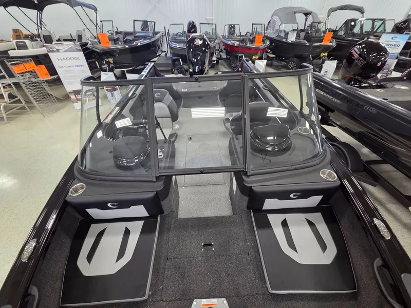 Slide: The Image of Crestliner 1950 Superhawk 2026 - 16