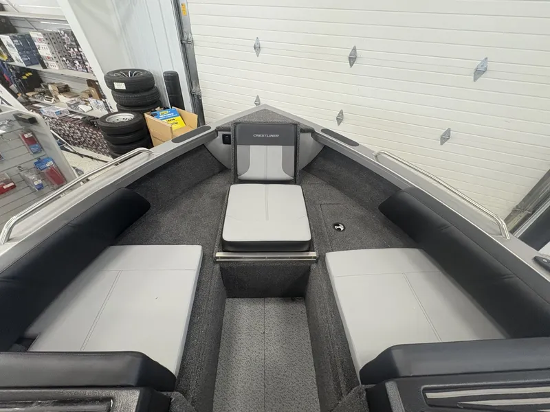 Slide: The Image of Crestliner 1950 Sportfish 2026 - 11