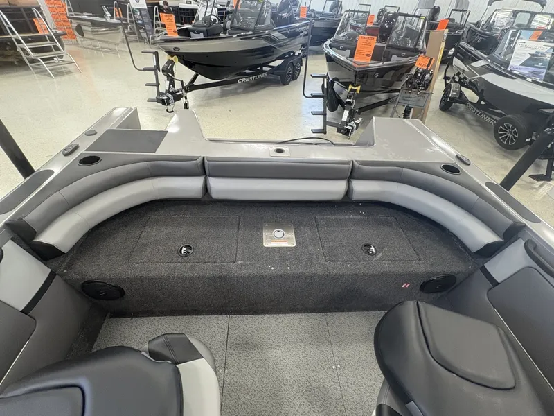 Slide: The Image of Crestliner 1950 Sportfish 2026 - 22