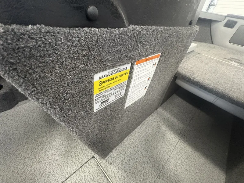 Slide: The Image of Crestliner 1950 Sportfish 2026 - 25