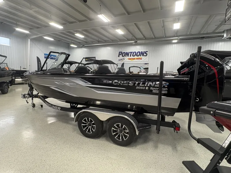 Slide: The Image of Crestliner 2050 Sportfish 2026 - 3