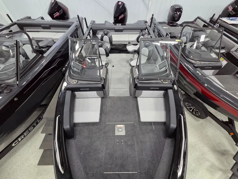 Slide: The Image of Crestliner 2050 Sportfish 2026 - 6