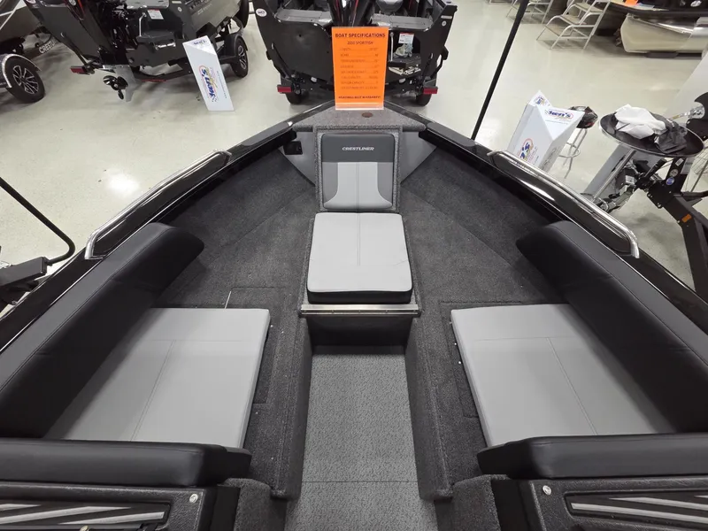 Slide: The Image of Crestliner 2050 Sportfish 2026 - 9