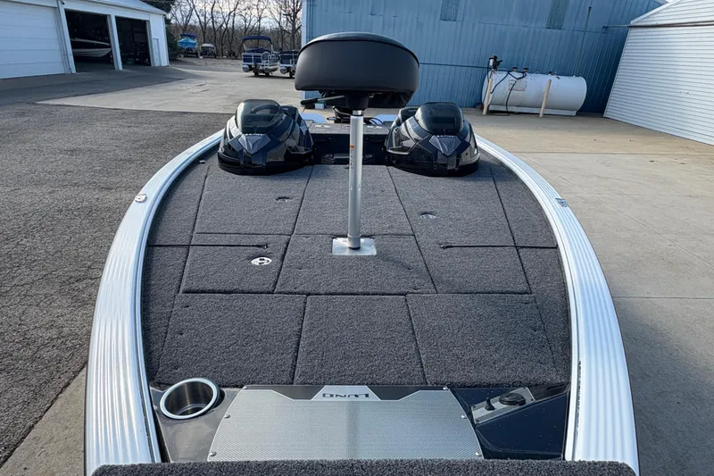 Slide: The Image of 2026 Lund 1875 Pro-V Bass XS boat with spacious deck and modern design. - 8