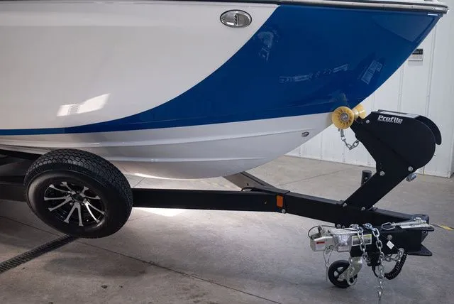 Slide: The Image of Yamaha 255XE 2026 - 6