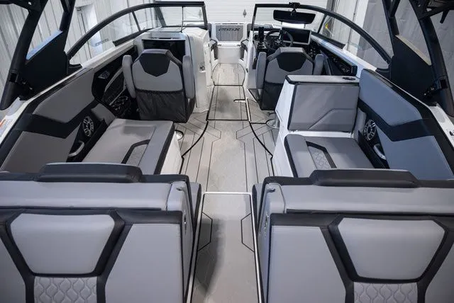 Slide: The Image of Yamaha 255XE 2026 - 7