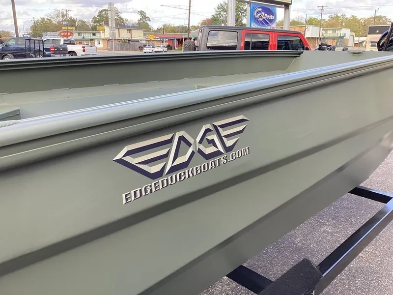 Slide: The Image of Edge Boats 550-SPORTSMAN 2026 - 27