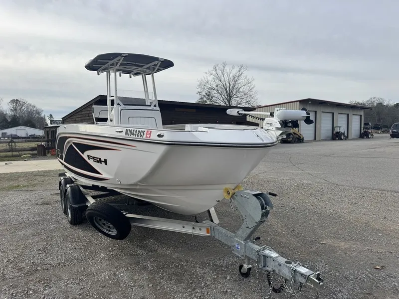 Slide: The Image of Yamaha 220 FSH Sport 2023 - 2