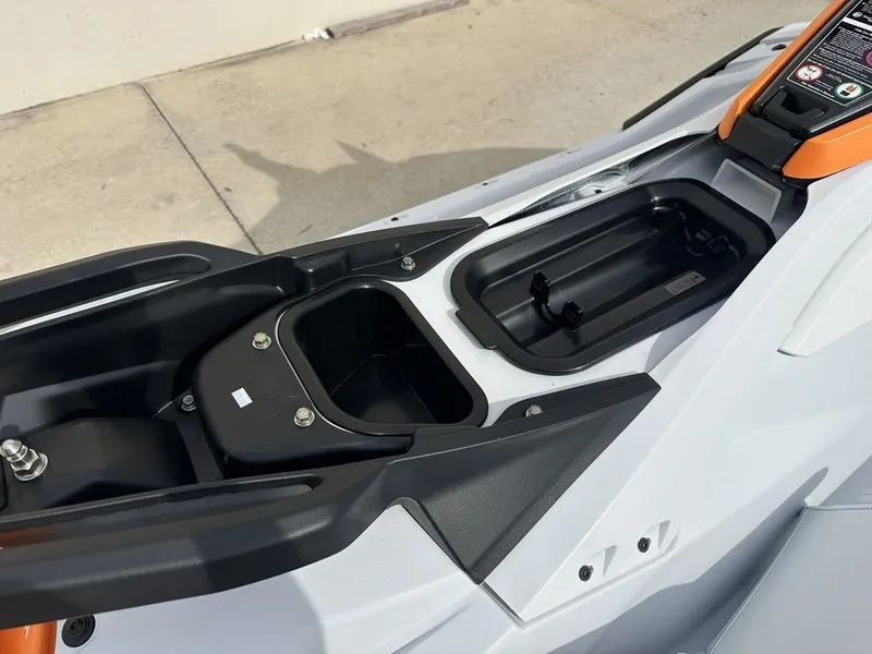 Slide: The Image of Yamaha Jetblaster LTD 2026 - 23