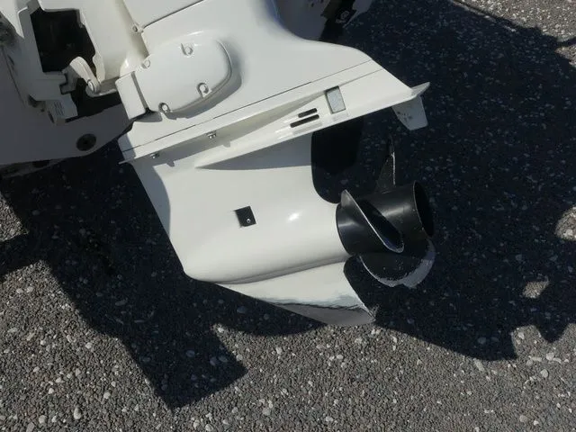 Slide: The Image of Glastron GT 180 2015 - 12