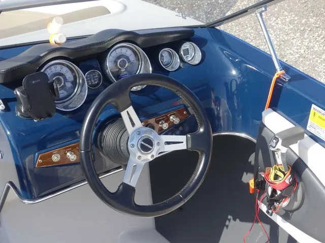 Slide: The Image of Glastron GT 180 2015 - 16