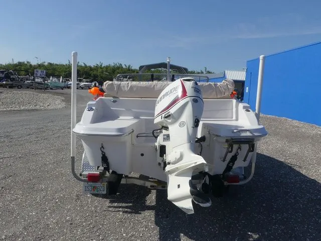 Slide: The Image of Glastron GT 180 2015 - 5