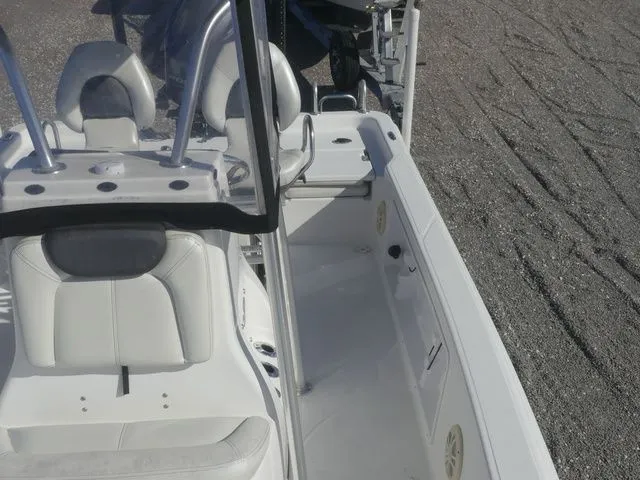 Slide: The Image of Blue Wave 2200 PureBay 2017 - 17