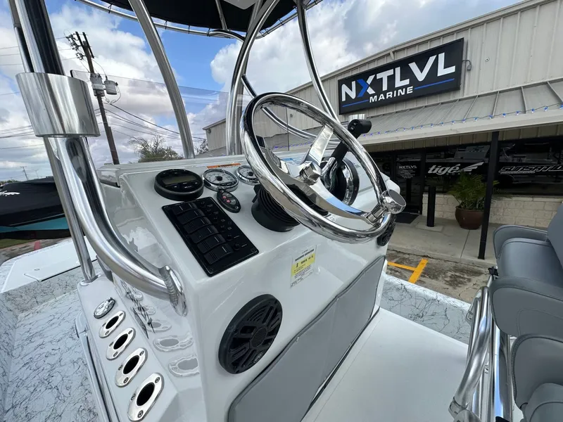 Slide: The Image of Dargel Kat 250HDX 2021 - 18