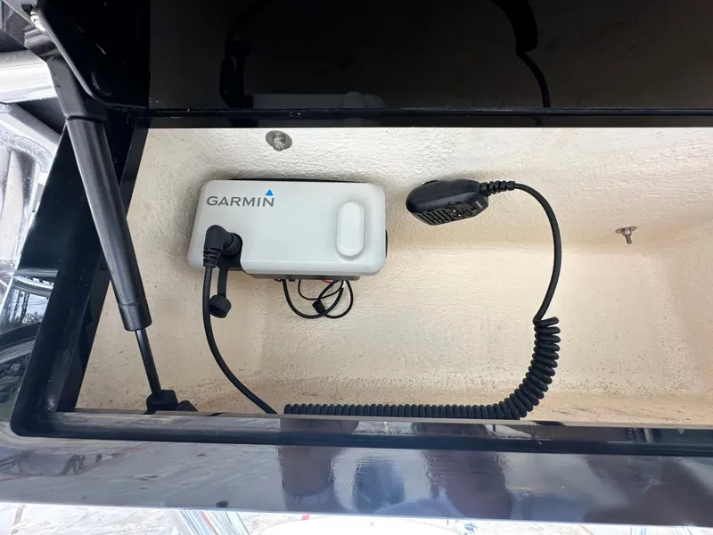 Slide: The Image of Dargel Kat 250HDX 2021 - 22