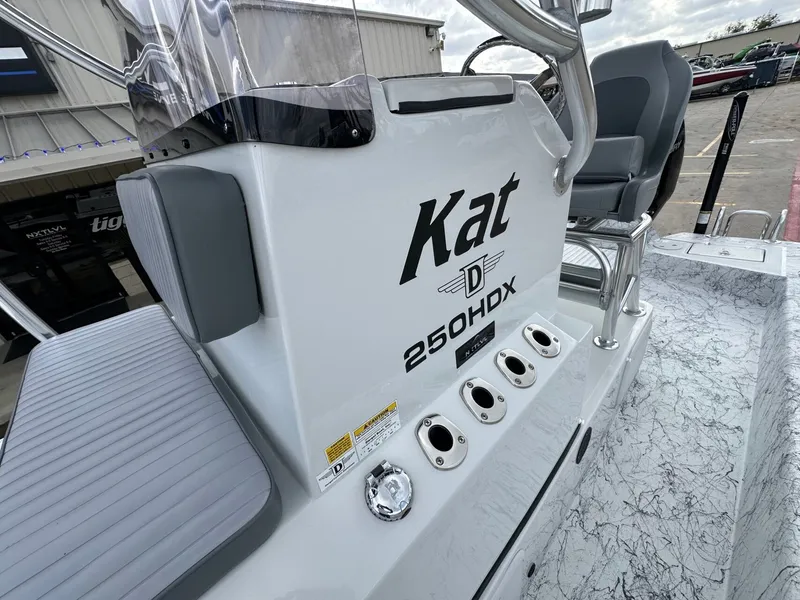 Slide: The Image of Dargel Kat 250HDX 2021 - 35