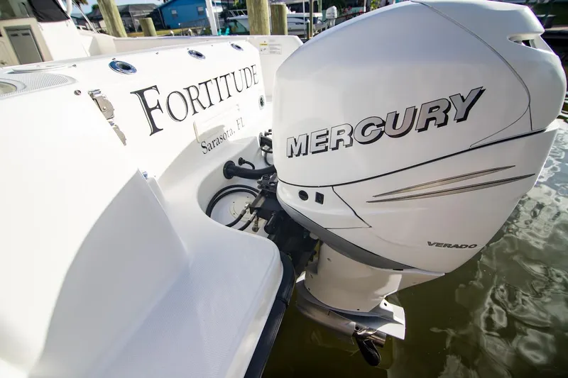 Slide: The Image of 2014 Boston Whaler 315 Conquest with Mercury Verado engine. - 37