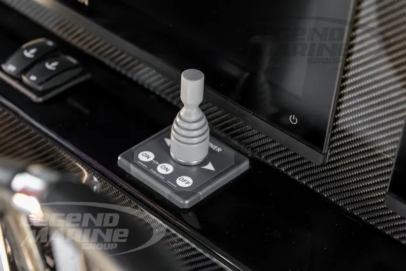 Slide: The Image of Nor-Tech 390 Sport 2026 - 24