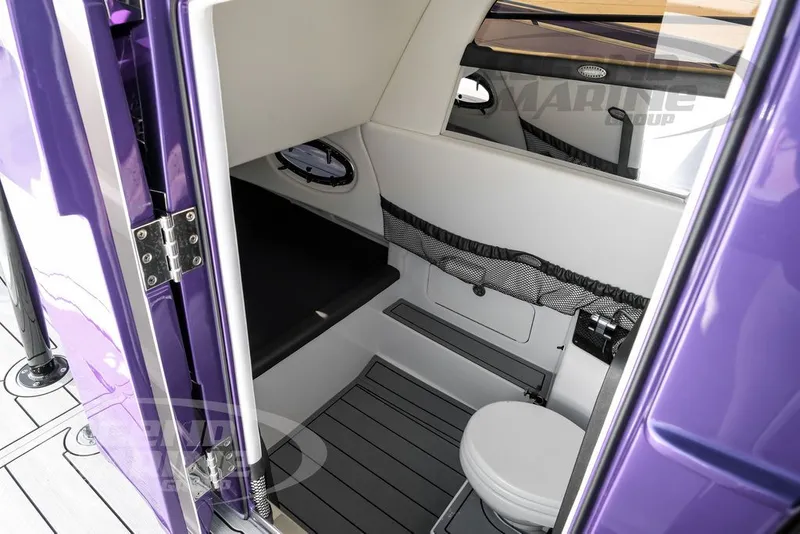 Slide: The Image of Nor-Tech 390 Sport 2026 - 46