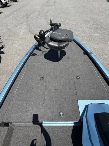 Slide: The Image of 2021 Vexus AVX1880 boat deck with seat and trolling motor. - 8