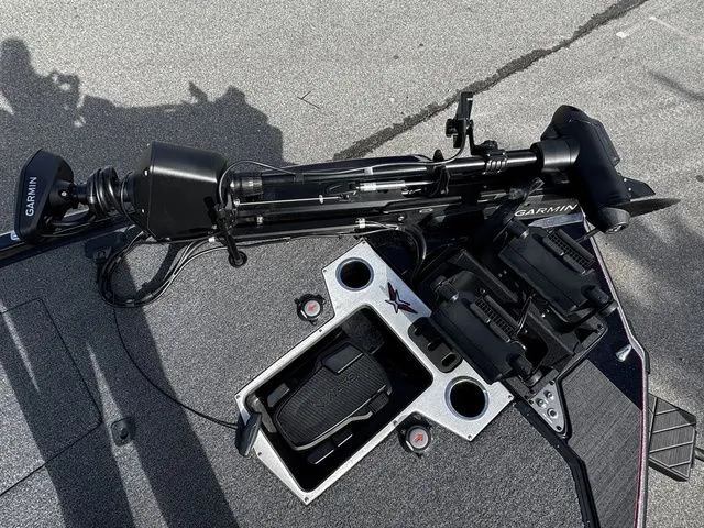 Slide: The Image of 2024 Vexus VXS20 boat deck with Garmin equipment and foot pedal controls. - 9