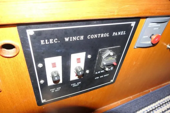 Slide: The Image of Electric winch control panel on 2002 Tayana 460 Vancouver Pilothouse yacht. - 46