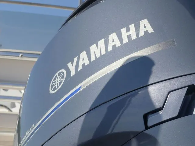 Slide: The Image of Robalo R180 Center Console 2017 - 11