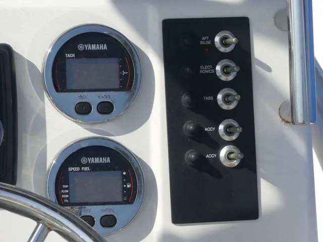 Slide: The Image of Robalo R180 Center Console 2017 - 18