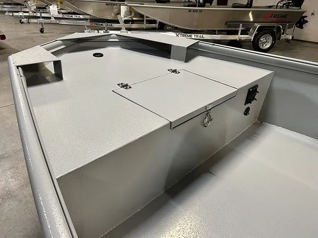 Slide: The Image of Xtreme Boats 1754 SS 2026 - 4