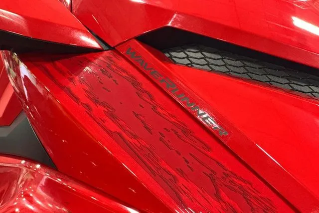 Slide: The Image of Yamaha GP SVHO-TORCH RED 2026 - 22