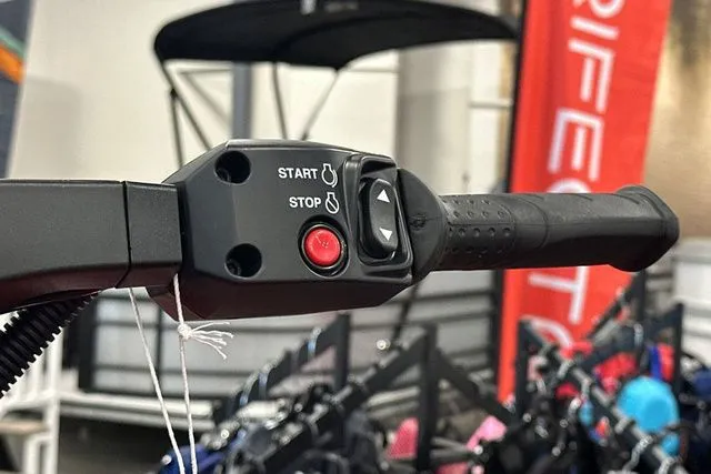 Slide: The Image of Yamaha GP SVHO-TORCH RED 2026 - 30