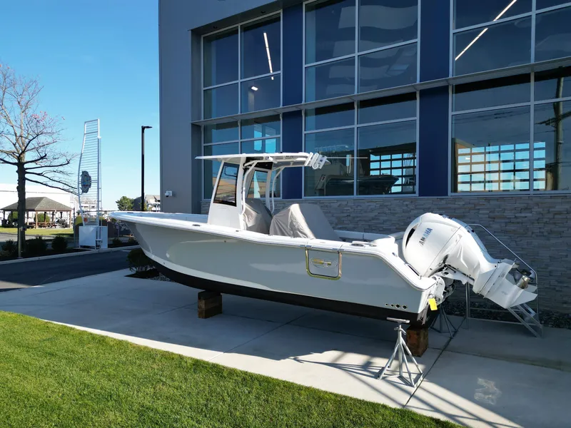 Slide: The Image of Sea Hunt Ultra 275 SE 2024 - 2