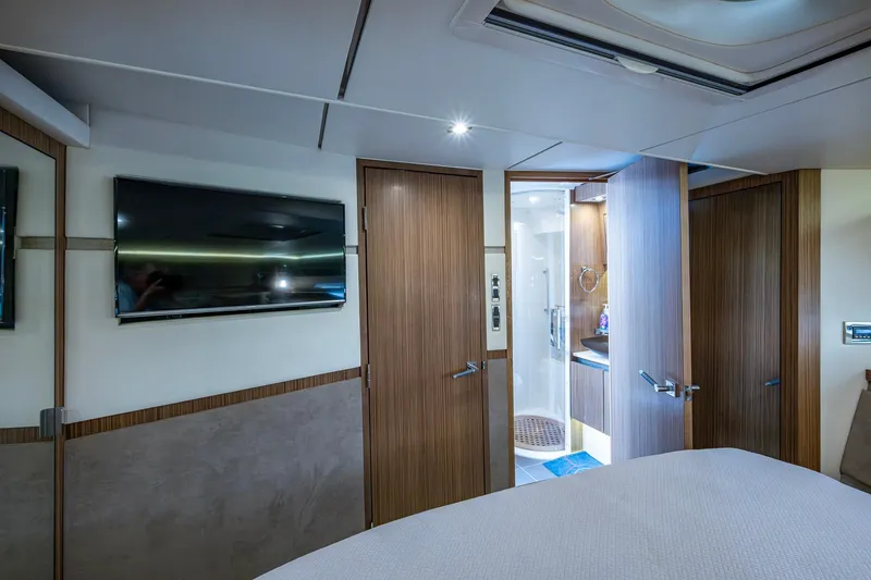 Slide: The Image of Luxurious interior of 2018 Sea Ray L550 Fly yacht with modern amenities. - 46