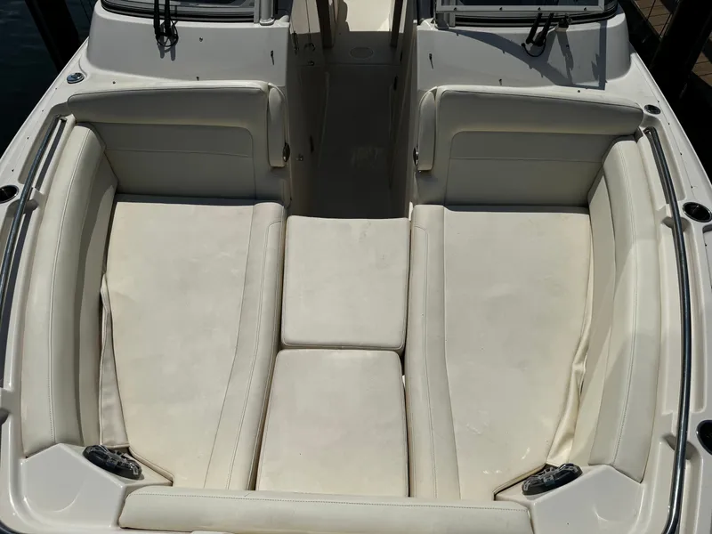 Slide: The Image of Grady-White Freedom 325 2022 - 15