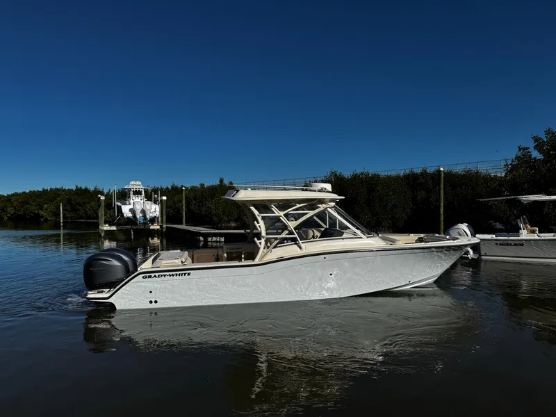 Slide: The Image of Grady-White Freedom 325 2022 - 6