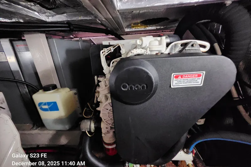 Slide: The Image of Onan 9kw genset - 56